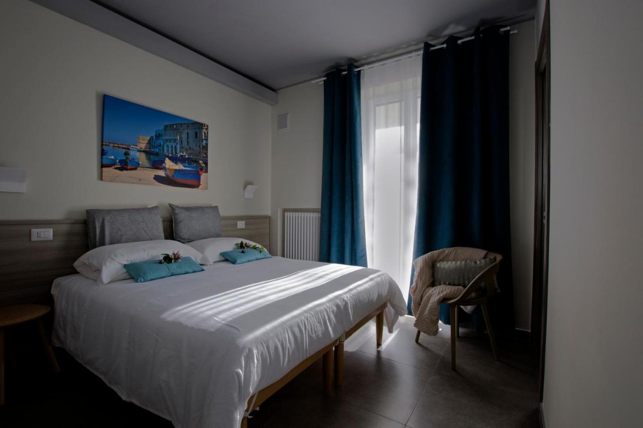 Casa Borgo Regina B&B - Bari Puglia Apartments Torre A Mare Buitenkant foto